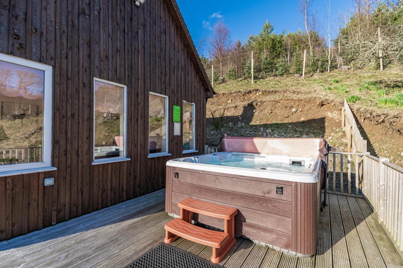 Stags View With Hot Tub Blairgowrie and Rattray Exterior foto